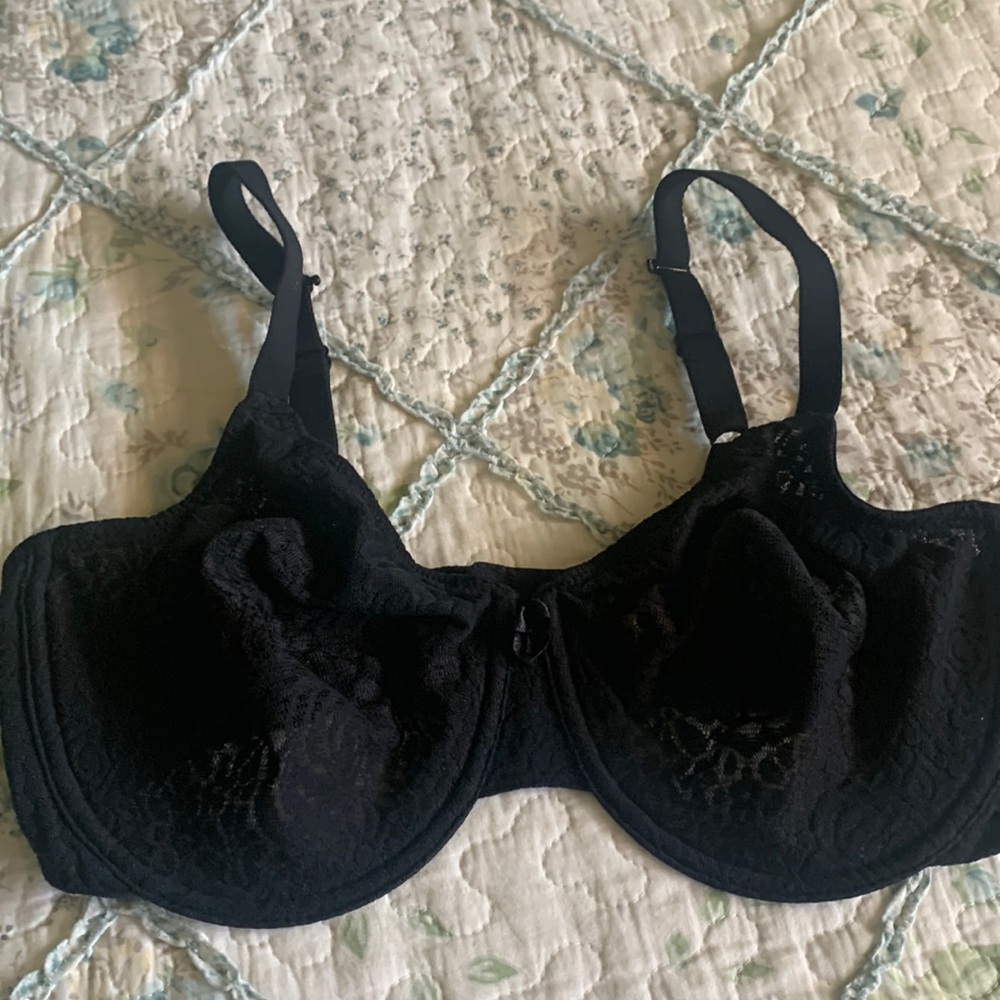 Black lace bra